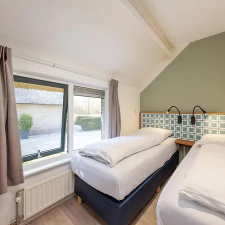 Cozy With Two Bathrooms, 3 Km From Holiday home Putten