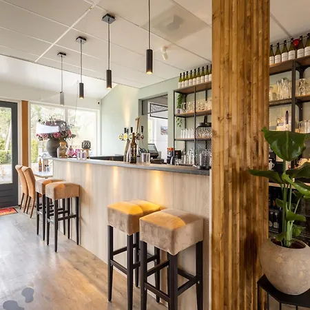Cozy With Two Bathrooms, 3 Km From * Putten